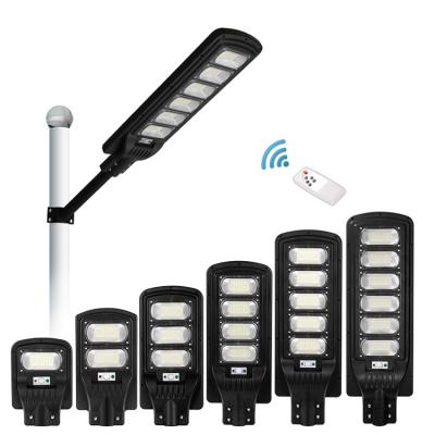 China ROAD waterproof Ip65 50W 100W 150W 200W 250W 300W outdoor solar sale led solar street light all in one for sale