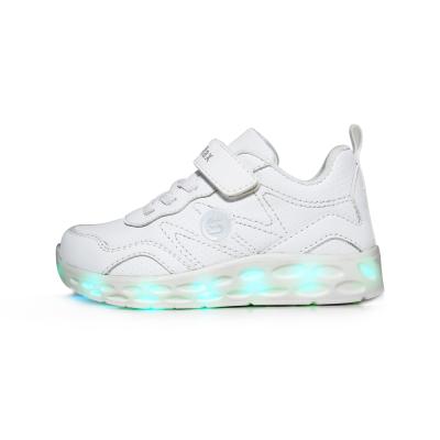 China Usb White PU Non Slip Bright Boy's Fashion Led Shoes Children's Casual Shoes for sale