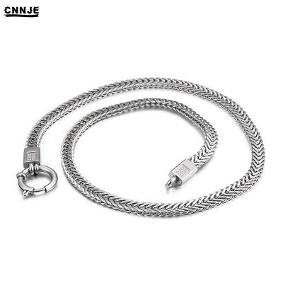 China FASHIONABLE 7MM Width 316L Stainless Steel Cuban Chain Necklace Silver Gold Men Jewelry for sale