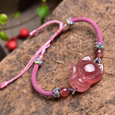 China Cute natural strawberry fox crystal bracelet, hand-woven, can bring beautiful love, powerful healing energy, cute shape for sale