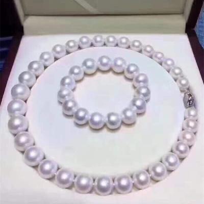 China TRENDY natural white pearl necklace bracelet set high quality pearls with bright luster suitable for fashion gifts for women for sale