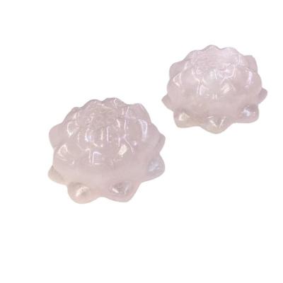 China China's natural pink crystal carved lotus ornaments can bring good luck and promote the development of professional life. A suitable gift for sale