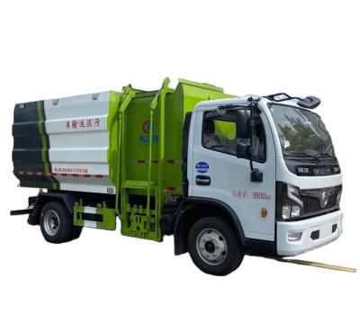 China 2000 Gallon Seamless Garbage Van Truck Waste Container Truck 1-10T Stainless Steel for sale