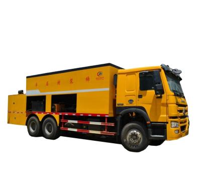 China Construction worksÂ   High Quality 10cbm 20cbm 30cbm Asphalt Distributor Truck Manufacturer Bitumen Sprinkler Truck for sale