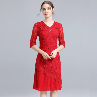 China 2021 Breathable Fashionable Mother Of Lady Elegant Plus Size Half Sleeve Embroidery Wedding Dresses Bride Clothing for sale