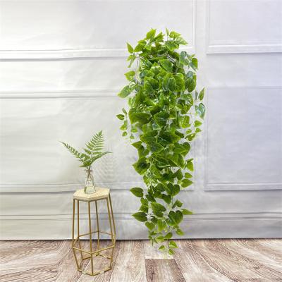 China Contemporary Wholesale Artificial Ivy Vines Decorative Vines Hanging Vines For Outdoor Wall Decoration for sale