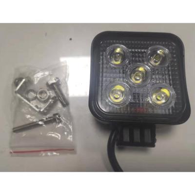 China Hot Sale 1000lm 15W Truck Lights Work Light Universal 12V LED Truck Work Light for sale