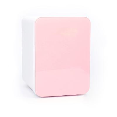 China 18â „ ƒ (64.4F) Below Room Temperature 4L Compact Mini Car Fridge Skincare Breask Thermoelectric Milk Fridge for sale