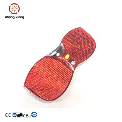 China Battery Bicycle ON-OFF Light For Bag Rack Tai Light In Red Color With Reflectors for sale