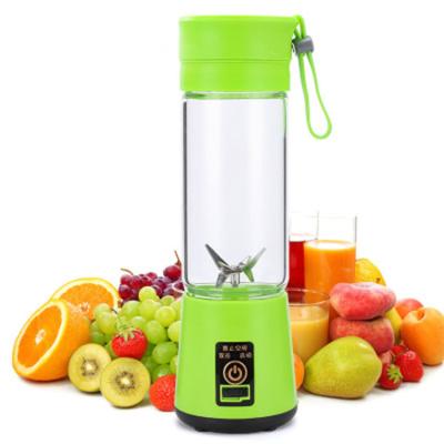 China High Efficient Automatic Mini Fruit Bottle Waterproof Cordless 6 Blades 4000mah 400ml Fruit 1800mah Personal Handmade Blender for sale