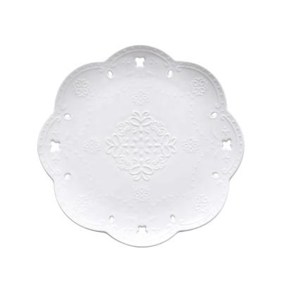 China Viable Minion White Color Embossed Floral Design Luxury Fruit Serving 10 Inch Custom Porcelain Dishes for sale