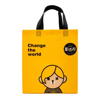 China New Style Recyclable Fashionable Reusable Durable Oilproof Portable Customized Nonwoven Bag With Logo For Shopping for sale