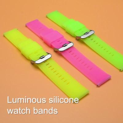 China correia de relógio luminosa 22mm ajustável da borracha de silicone de 18mm 20mm à venda