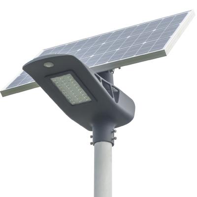 China ROAD 60 Watt 65Watt Mobile Control Calidad 55W Premium Farola Solar Led for sale