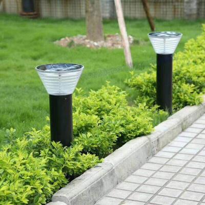 China Premium Residential Grade HiEnergy 2021 Large Outdoor Aluminum Solar Garden Lighting Low Voltage Bollard Light for sale