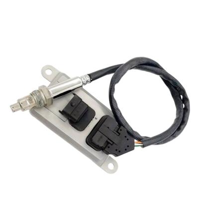 China Truck Part PEEKEY NOx Sensor 5801754015 NOx Sensor 5WK96615F 24V for sale