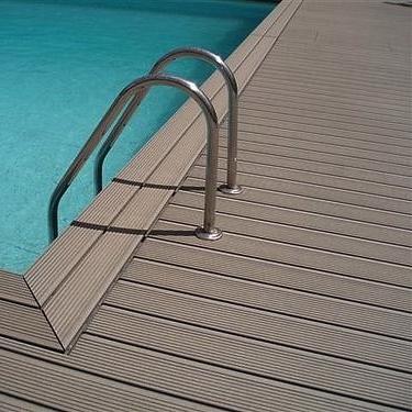 China Modern New Type Interlocking Outdoor Swimming Pool Decking for sale