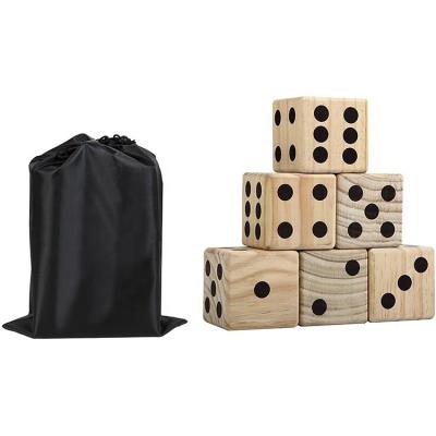 China Premium New Zealand Pine Wood Giant New Zealand Pine Wood Dice Set With Durable Carry Bag for sale