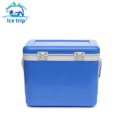 China Rotomolded Waterproof High Quality Plastic Ice Chest Beer Cooler 17L Cooler Box for sale