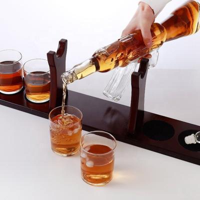 China Amazon Best Selling Rifle M416 800ml AK47 Gun Shaped Whiskey Decanter Glass Set Decanter / Whiskey Decanter Amazon for sale