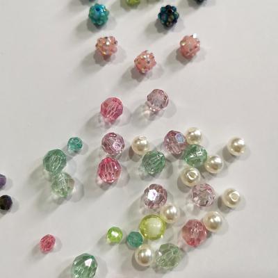 China Parent-Children Interactive Plastic Acrylic Faceted Bead Kit Round Beads For Jewelry Making Bracelet Kids Toys for sale