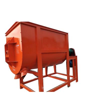 China Farms Horizontal Feed Mixer And Crusher 0.5ton 1ton 1.5ton 2ton for sale