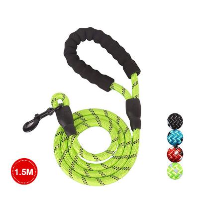 China Wholesale Best Price Padded Dog Leash With Comfortable Padded Handle , Thoughtful Pet Ropes Strong Yarn Dog Leashes for sale