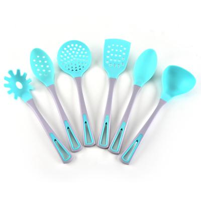 China New Design Casual Kitchen Tool 6 Pcs Nylon Kitchen Utensils With Wood Handle for sale