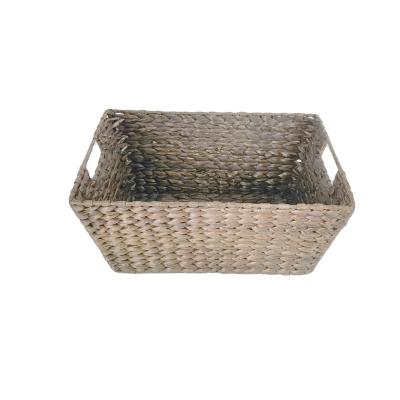 China Sustainable Metal Frame Hand Weave Decorative Water Hyacinth Grass Laundry Storage Basket for sale