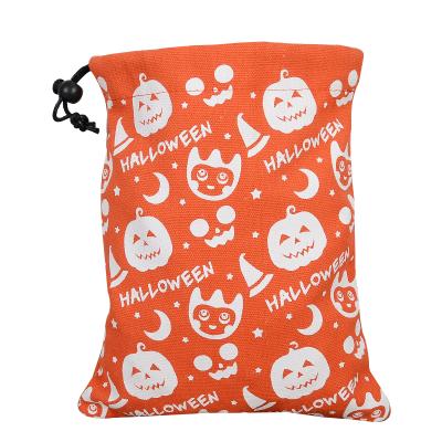 China Eco-friendly Yellow Pumpkin Design Silkscreen Plant Waist Drawstring Gift Pouch Medium Halloween Calico Gift Bags With Your Own Logo for sale