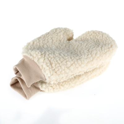 China Soft but durable XT-26 wool mitt for cleaning car for sale