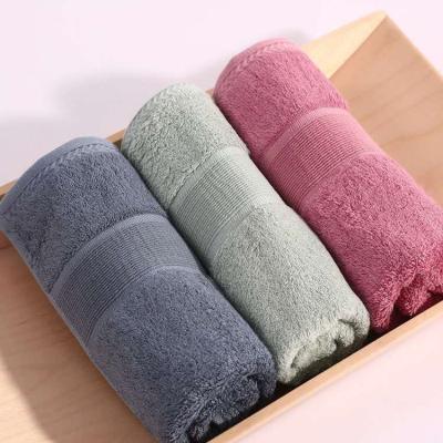 China Hot Sale Satin Stripe Towel Bamboo Bath Towel Safe For Kids 279 for sale