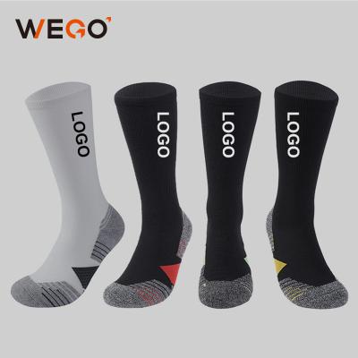 China Wholesale Customized Breathable White Cotton Black Cotton Sock Sports Custom Crew Sports Basketball Socks Men for sale