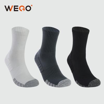 China Cheapest Breathable Wholesale Custom Made Absorbent Men Unisex Outdoor Sport Logo Running Socks for sale