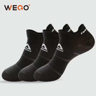 China Custom Hot Selling Men's Breathable Sport Shorts Ankle Breathable Non Slip Professional Running Socks for sale