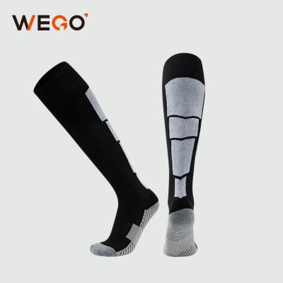 China Fashion Design Breathable High Quality Sport Men Non Slip Anti Slip Custom Made Soccer Sports High Football Socks for sale