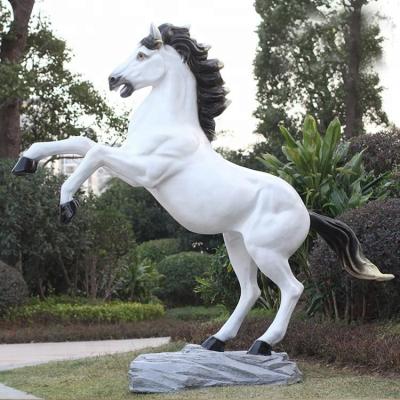 China China Life Size Antique White Fiberglass Horse Statue For Outdoor Decoration for sale