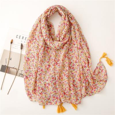 China Female Winter Autumn Wram Beach Stoles Bandana Style Small Rose Floral Print Scarf Long Pastoral Squishy Soft Warm Hijab Headscarf for sale