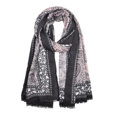 China Wholesale 2020 cotton hijab scarf muslim vintage cashew print women pakistan print good quality black black scarf latest for sale