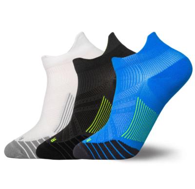 China Breathable Custom Logo Printed dri Fitted Sports Socks For Men Compression Ankle Arch Support Sport Running Socks for sale