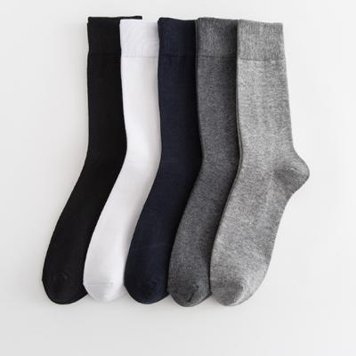 China New Black Gray Mens Crew Socks Black White Mens Business Socks Antibacterial Custom Made Mens Socks for sale