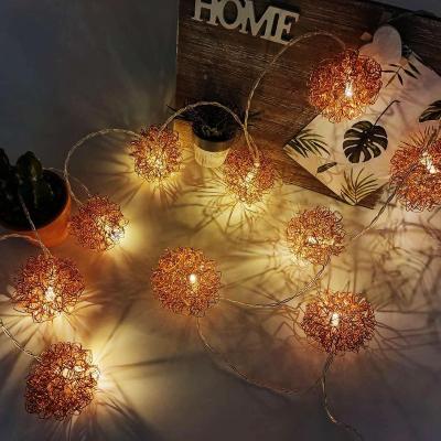 China 2020 New Wire Ball Wire Ball String Light LED Battery Metal Ball String Light for sale