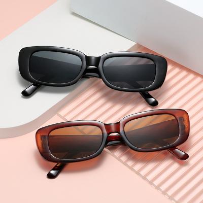 China Fashion Sunglasses Vintage Cheap Square Rectangle Glass UV400 Oculos Sun Glasses For Women Men for sale