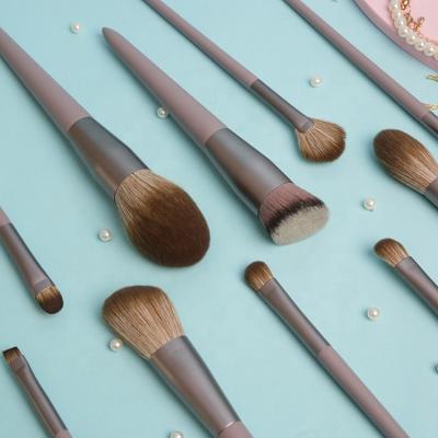 China Angular Blush Cheap Cosmetic Eye Shadow Eye Brush Makeup Brush for sale