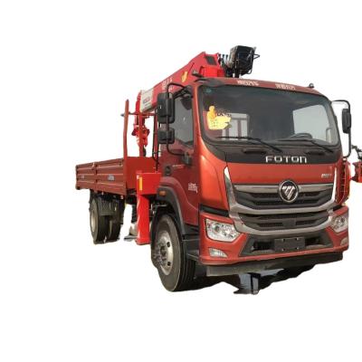 China TRUCK CRANE 4*2 truck crane with longest container 6.1m crane 8ton mounted with DONGFENG 6 wheels for sale for sale