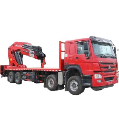 China TRUCK sino-truk HOWO truck 110ton boom crane flatbed trucks of CRANE manufacture supply customized truck mounted cranes for sale for sale