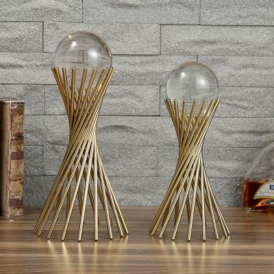 China Nordic Simple Light Luxury Art Deco Modern Crystal Ball Metal Ornaments Decoration Living Room Decoration Supplies for sale