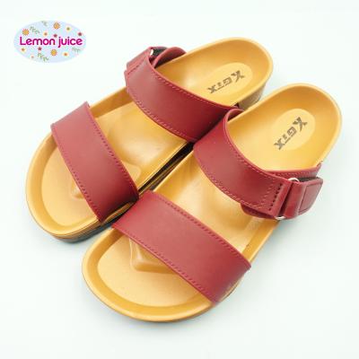 China Wholesale Fashion Trend Factory Design New Women Slides Lightweight Slippers Fashion PVC Beach Sandals for Women and Ladies for sale