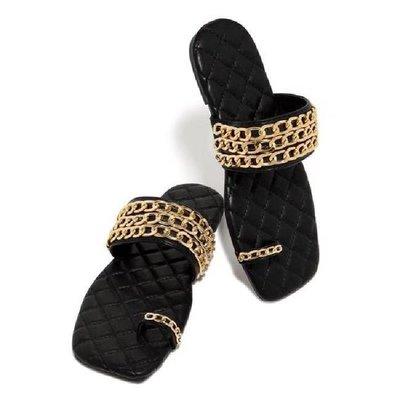 China Wholesale Fashion Women's Fashion Summer Trend Sandals Chain PVC Platform Flip Flops Women Wear Resistant Slippers for sale