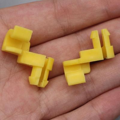 China PLASTIC/NYLON/POM M19 Auto Door Lock Accessories Nylon Door Handle Clips Decorative Clips for sale